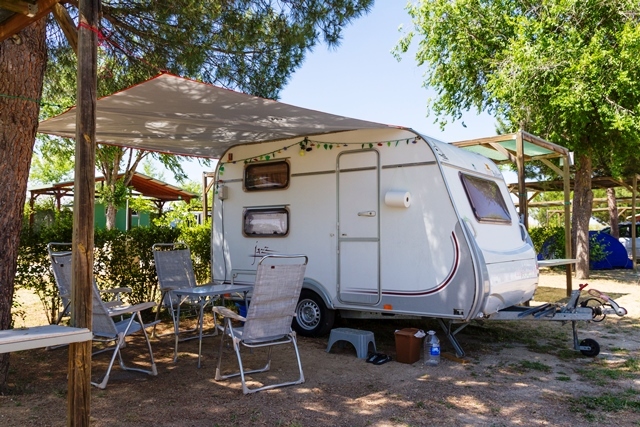  Camping  in Europa   Spanien  Madrid  VILLAVICIOSA DE 